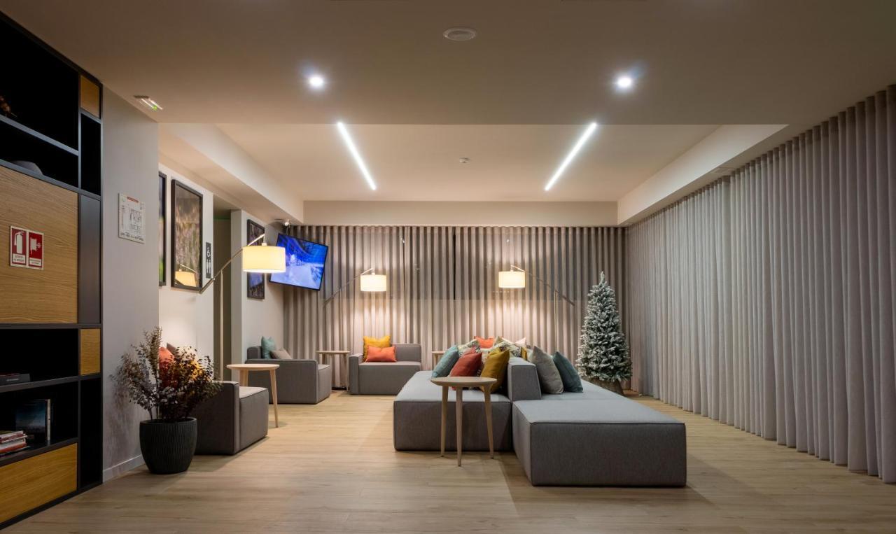 פארדס Meu Hotel Porto Gandra מראה חיצוני תמונה