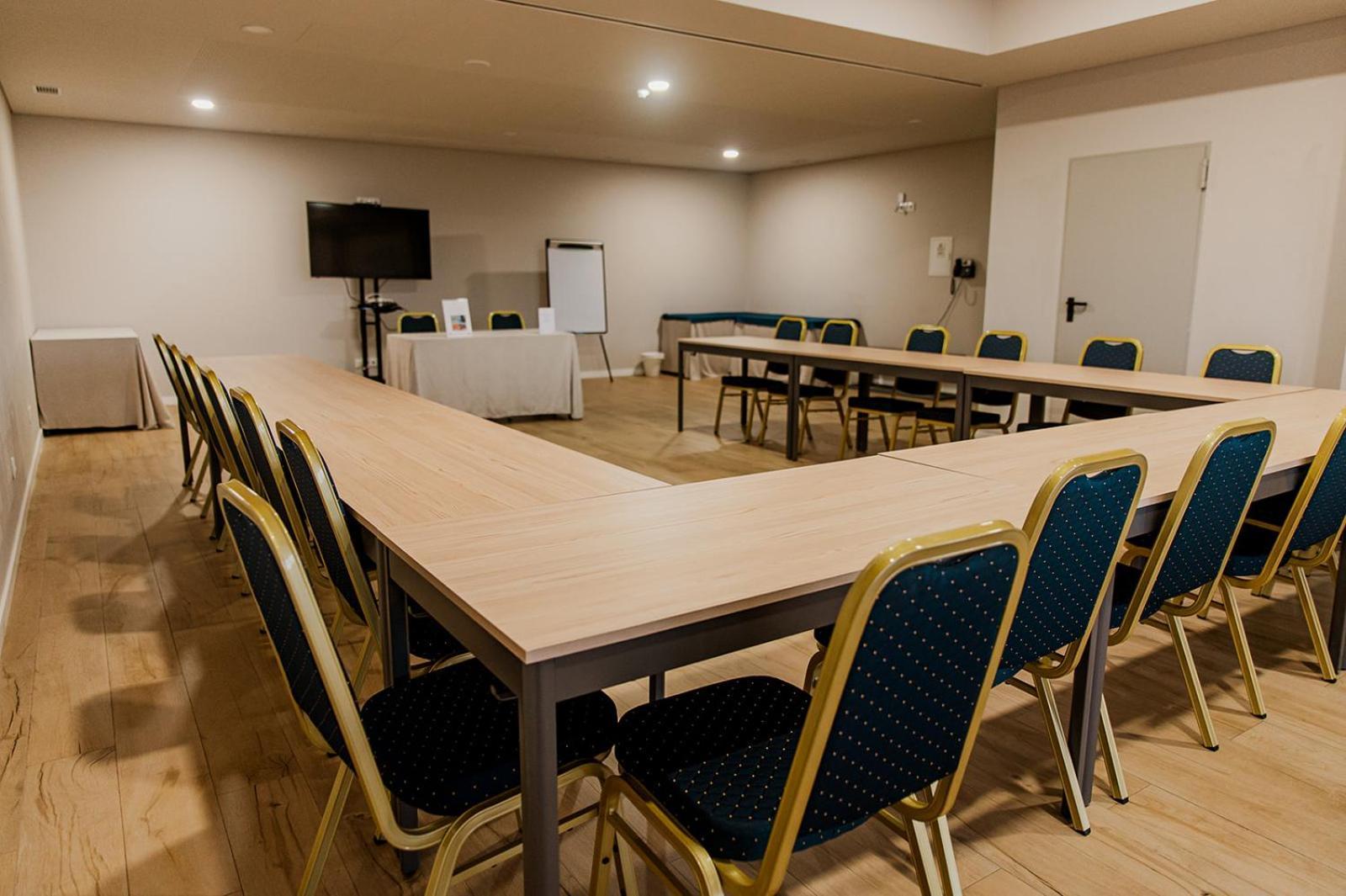 פארדס Meu Hotel Porto Gandra מראה חיצוני תמונה